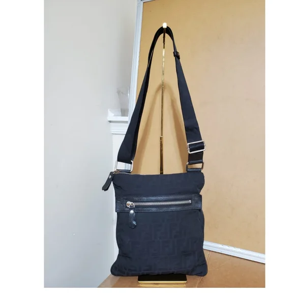 Fendi Black Zucca Front Zip Flat Messenger Bag - Picture 1 of 11